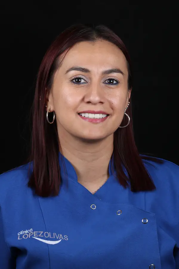 Recepcionista y atención al paciente Diana Henao Caraballo