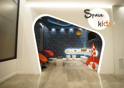 Zona espera Infantil ClÃ­nica Dental LÃ³pez Olivas - Dentistas en Teruel